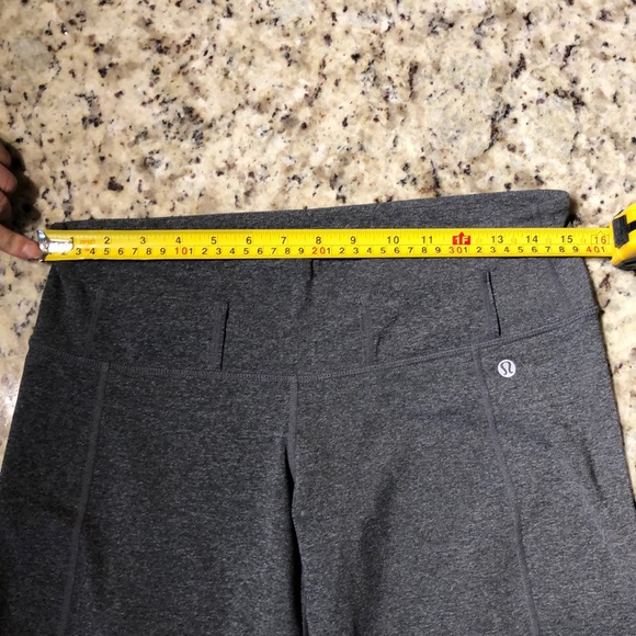 Lululemon capris - Picture 6 of 8